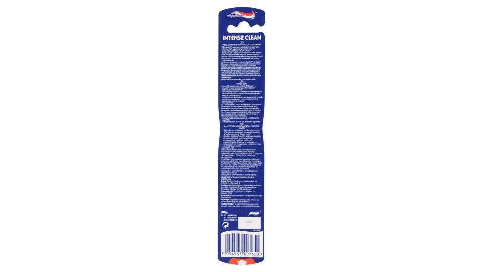 Aquafresh Intense Clean Medium