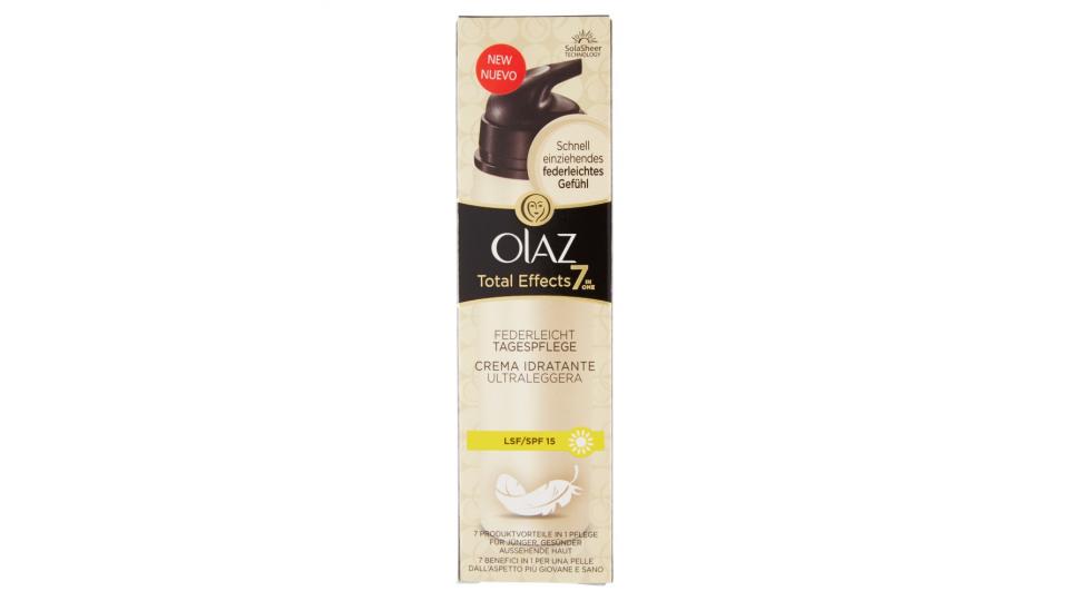 Olaz Total Effects 7 In One - Crema Idratante Ultra Leggera - SPF 15