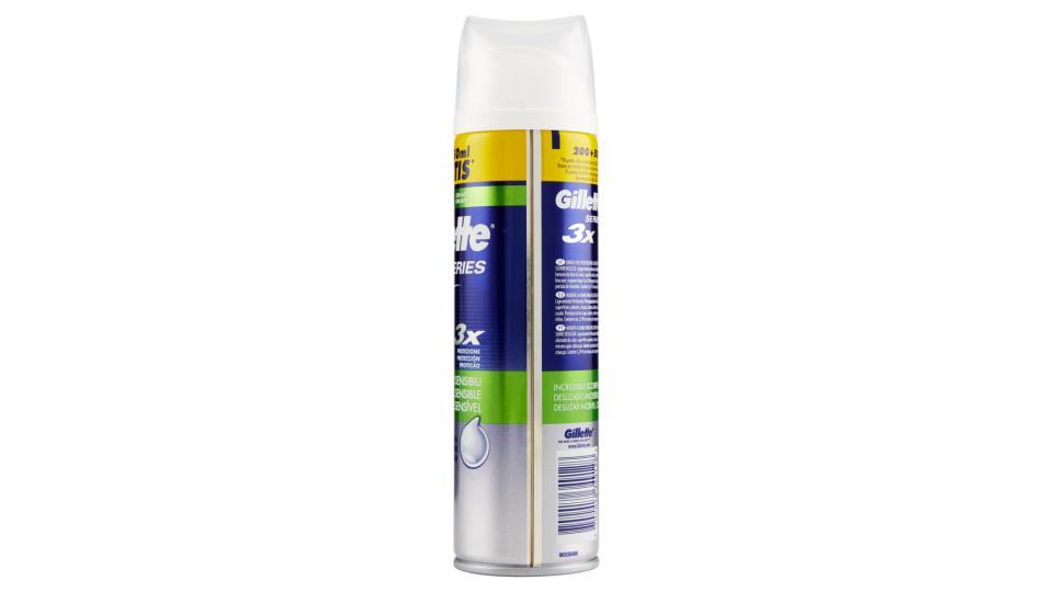 Gillette Series Sensitive Schiuma Pelli Sensibili 200 ml +