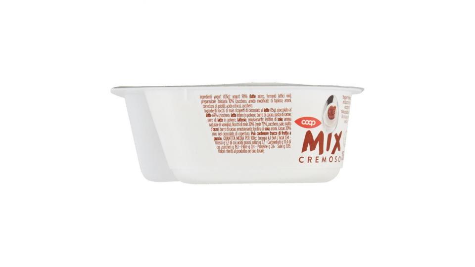Mix Cremoso Yogurt Bianco Cremoso Dolce E Fiocchi Di Cioccolato
