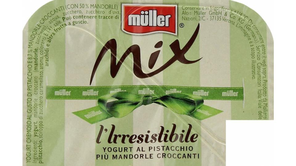 Müller Mix l'Irresistibile yogurt al pistacchio più mandorle croccanti