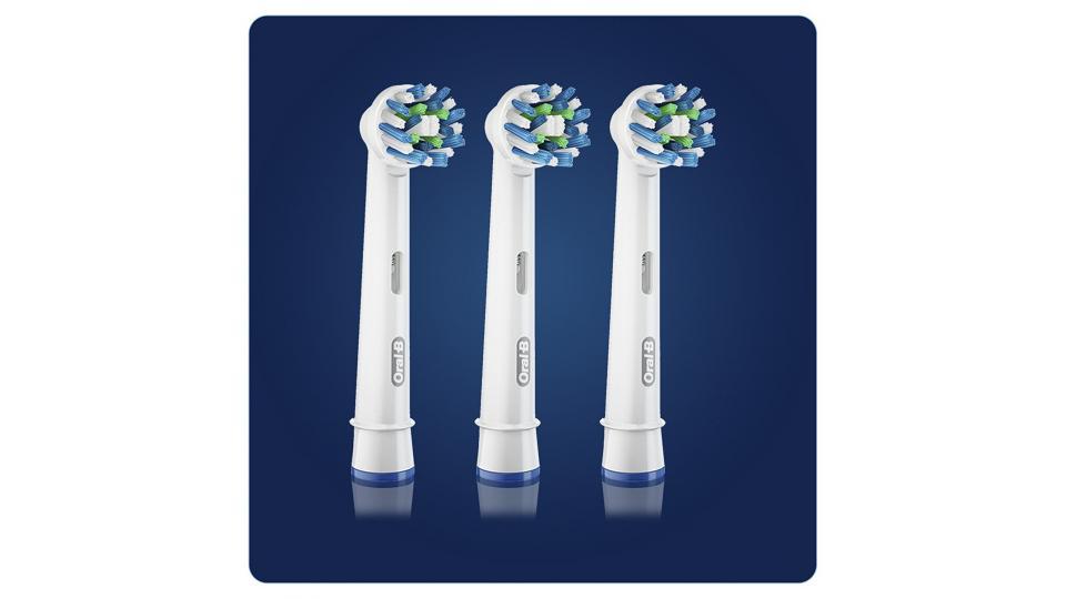 Oral-B CrossAction Confezione da 3 Testine di Ricambio per Spazzolino Elettrico Ricaricabile, Testine Arrotondate dal Design Professionale