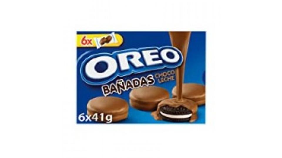 Oreo Banadas - Biscotti al cacao magro ripieni di crema alla vaniglia ricoperti di cioccolato al latte