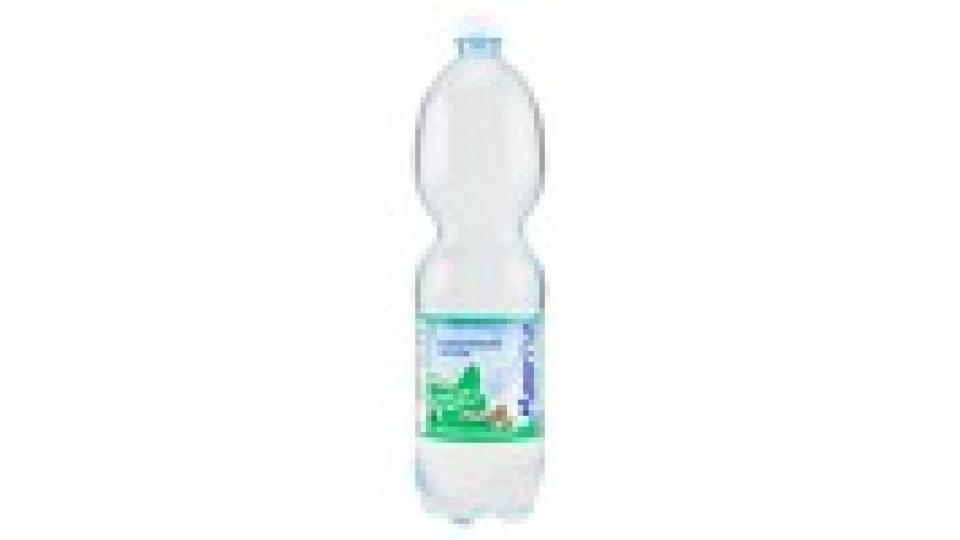 Carrefour Acqua minerale naturale Monviso Lievemente Frizzante Luserna S.G.