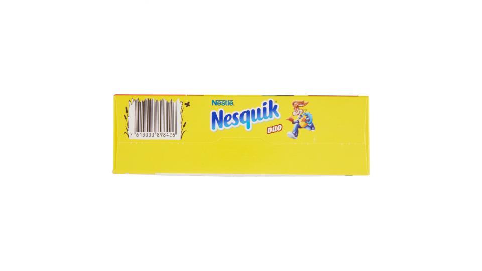 NESQUIK DUO Palline di cereali al cioccolato e palline ricoperte di cioccolato bianco