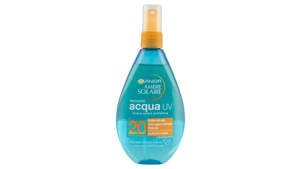 Garnier Ambre Solaire Spray protezione solare Acqua UV arricchita con Aloe Vera IP 20