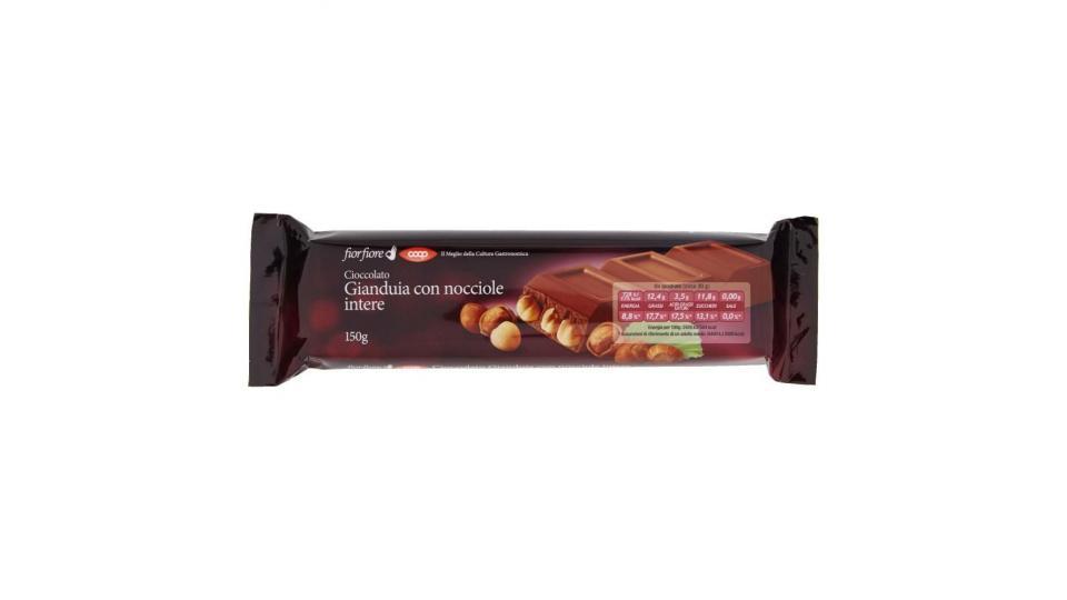 Cioccolato Gianduia Con Nocciole Intere