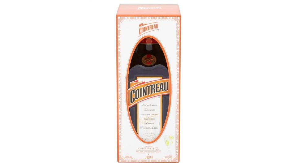 Cointreau Fizz