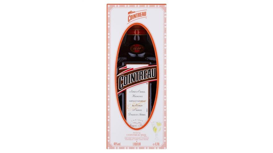 Cointreau Fizz