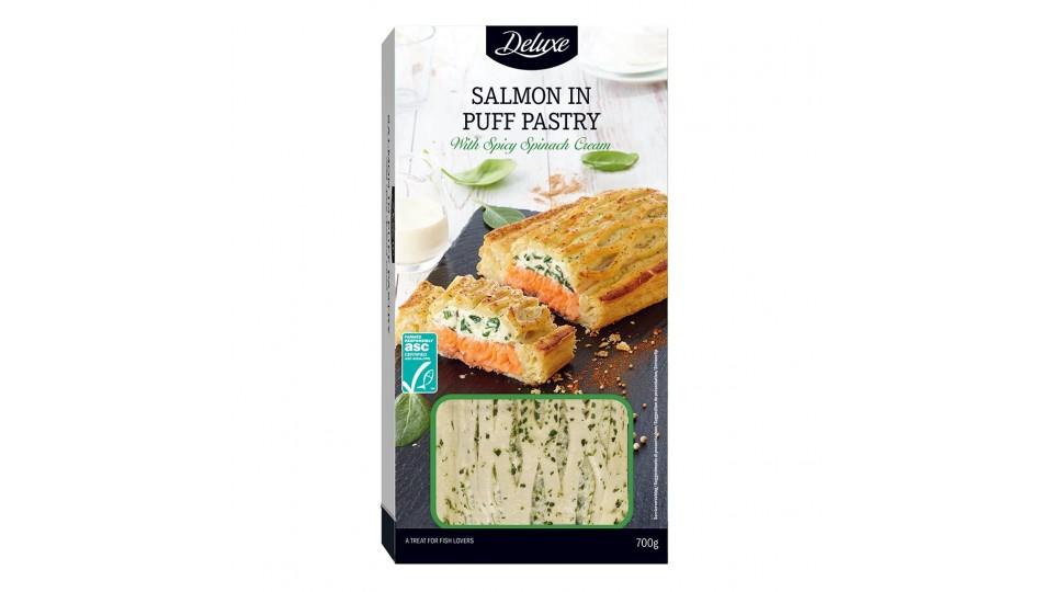 Salmone in Pasta Sfoglia con Crema di Spinaci