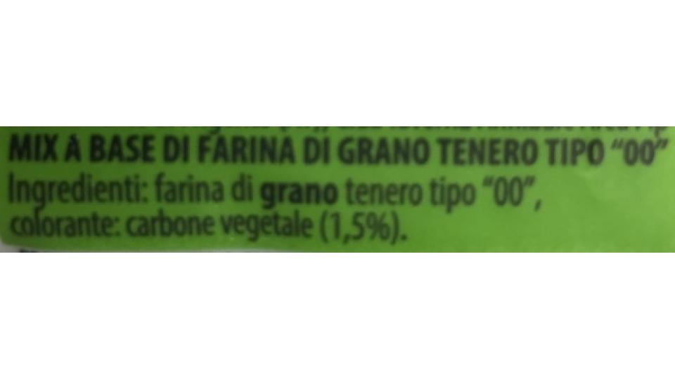 Farina Nera con Carbone Vegetale