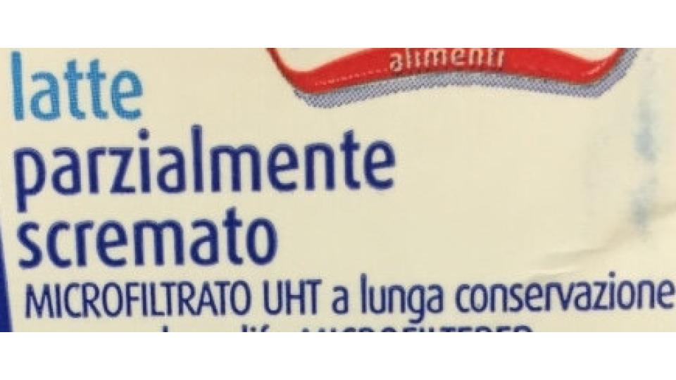 Latte Parzialmente Scremato Microfiltrato Uht a Lunga Conservazione 3 x 250 Ml