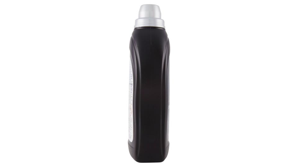 I Delicati Capi Neri e Scuri 1,5 l